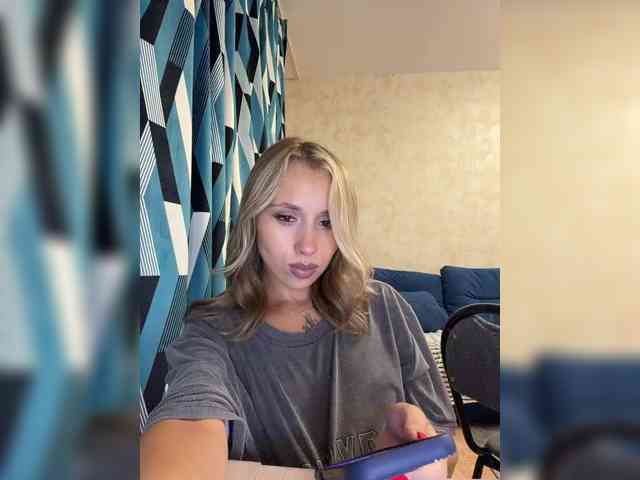 BarbieKoShKi1-1 webcam