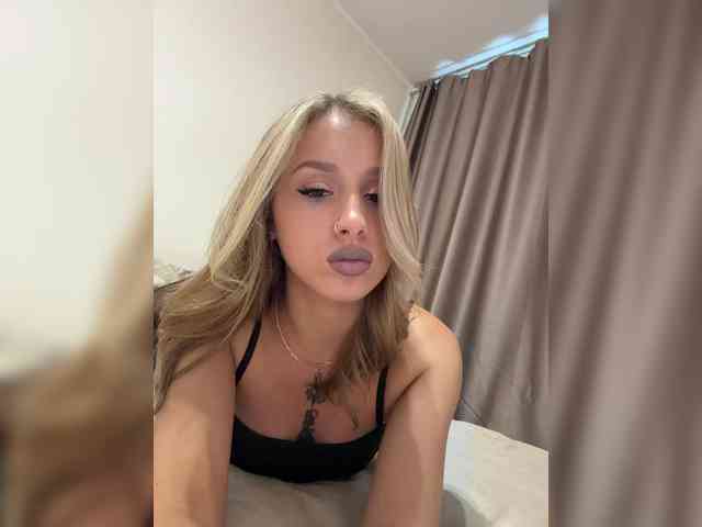 BarbieKoShKa1-1 webcam