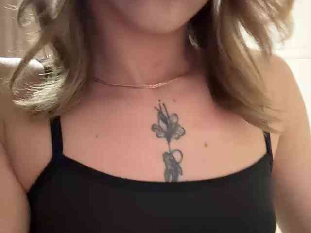 BarbieKoShKa1-1 webcam