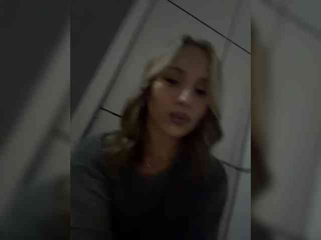 BarbieKoShKi1-1 webcam