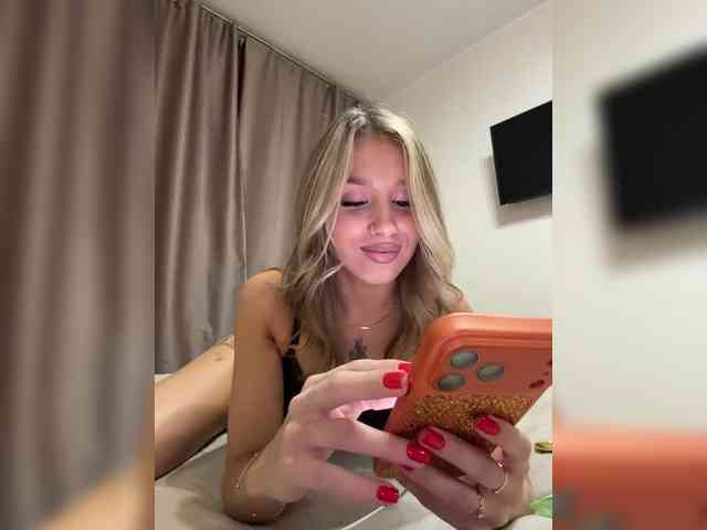 BarbieKoShKa1-1 webcam