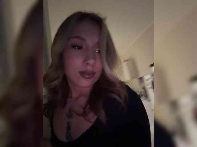 BarbieKoShKa1-1 webcam
