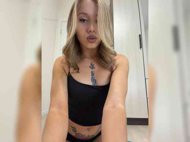 BarbieKoShKa1-1 webcam