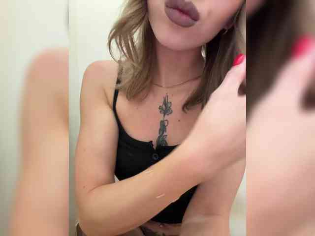 BarbieKoShKa1-1 webcam