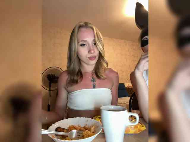 BarbieKoShKi1-1 webcam