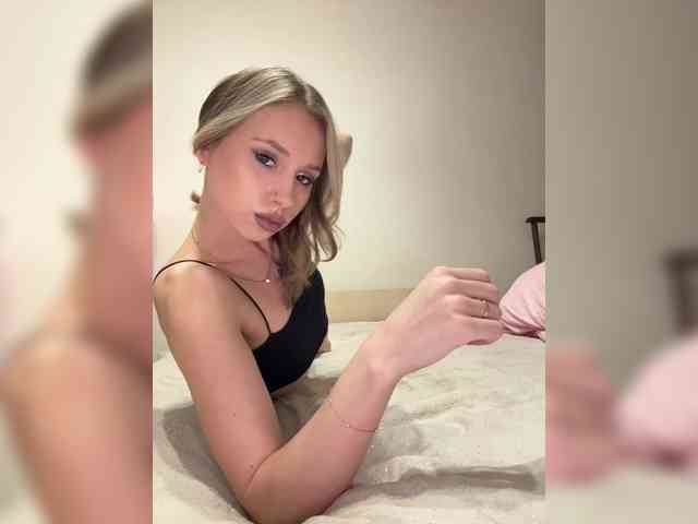 BarbieKoShKa1-1 webcam