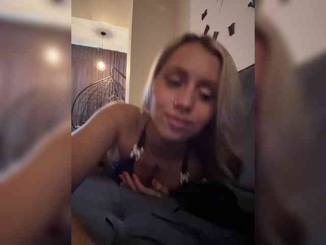 BarbieKoShKi1-1 webcam