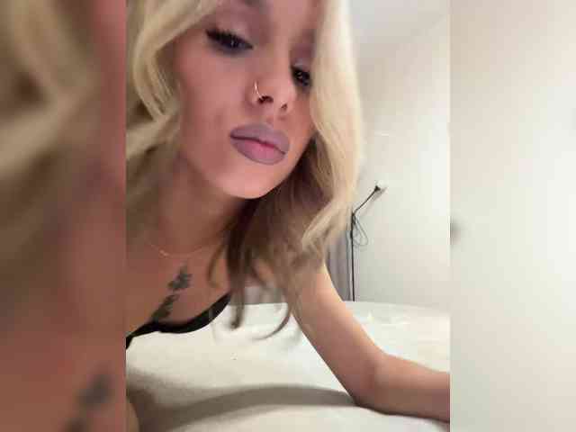 BarbieKoShKa1-1 webcam