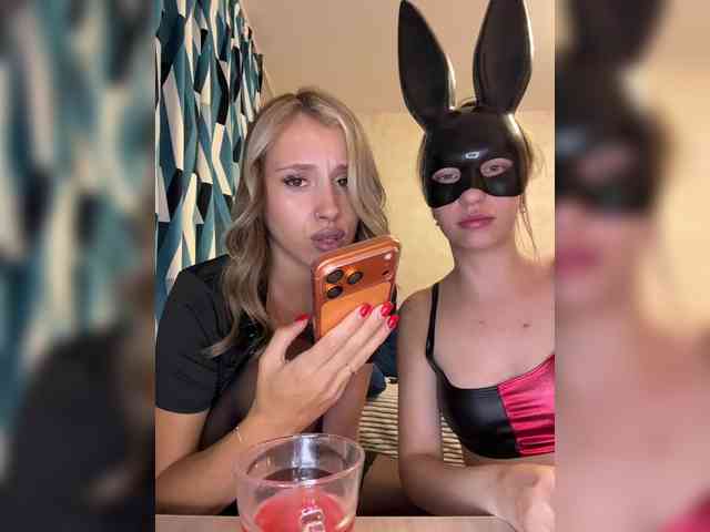 BarbieKoShKi1-1 webcam