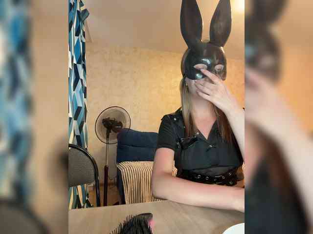 BarbieKoShKi1-1 webcam