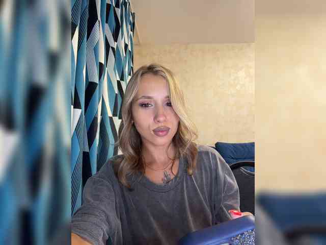 BarbieKoShKi1-1 webcam
