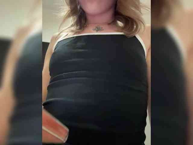 BarbieKoShKa1-1 webcam