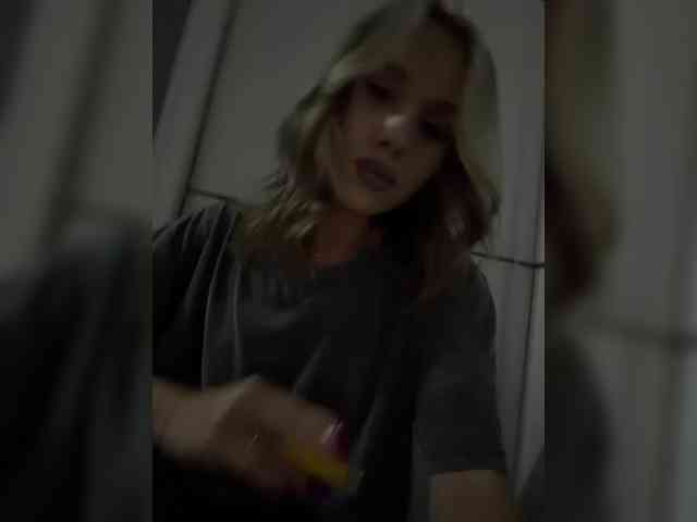 BarbieKoShKi1-1 webcam