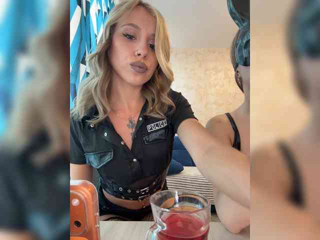 Crystal1-1 Sex Cam Show