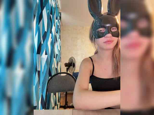 BarbieKoShKi1-1 webcam