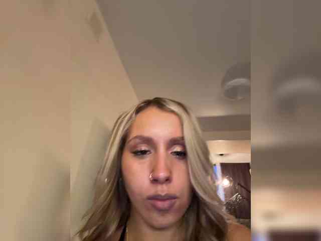 BarbieKoShKi1-1 webcam