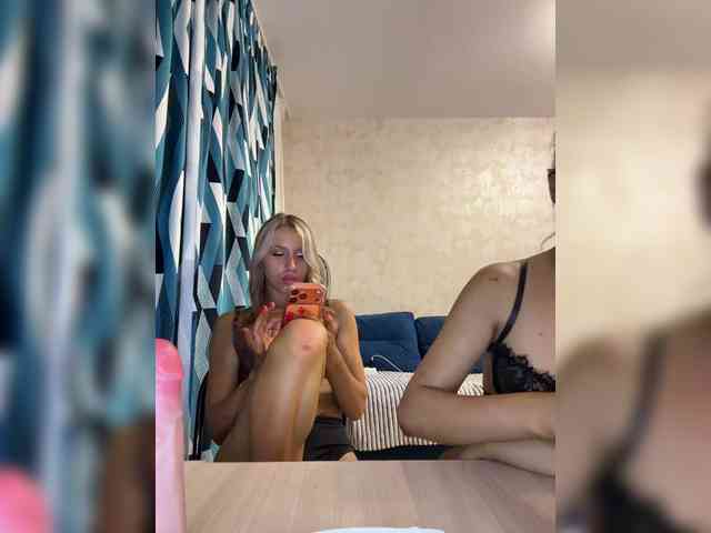 BarbieKoShKi1-1 webcam