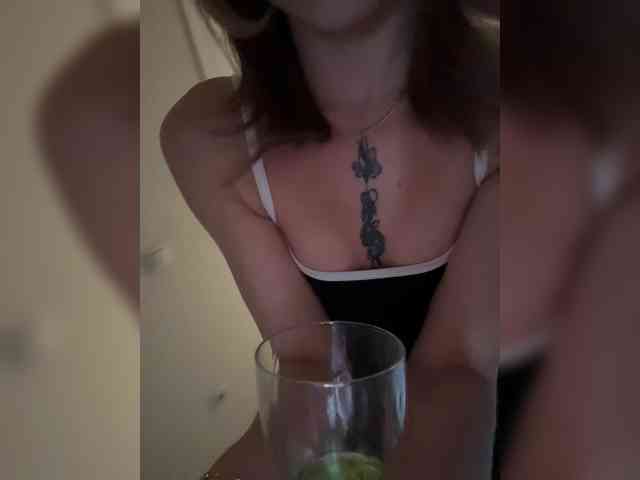 BarbieKoShKa1-1 webcam