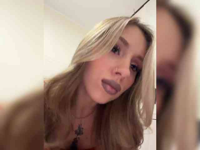 BarbieKoShKa1-1 webcam