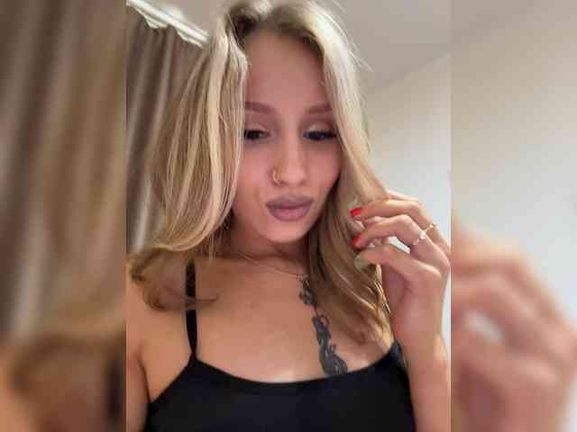 BarbieKoShKa1-1 webcam