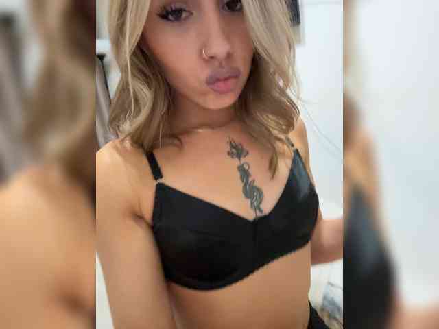 BarbieKoShKa1-1 webcam