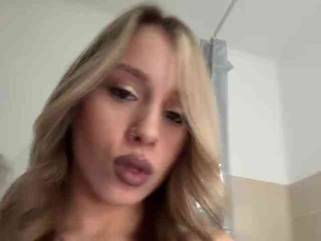 BarbieKoShKa1-1 webcam