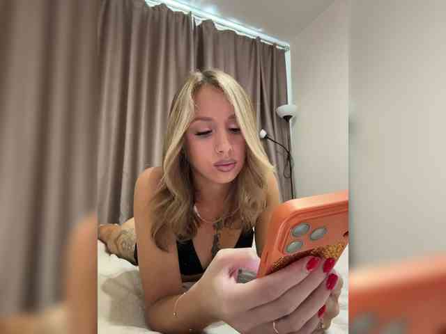 BarbieKoShKi1-1 webcam