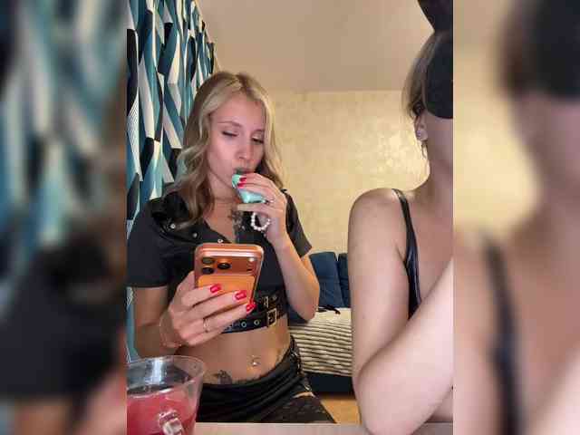 Crystal1-1 Sex Cam Show