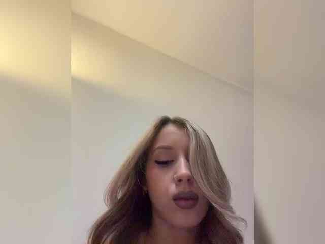 BarbieKoShKa1-1 webcam