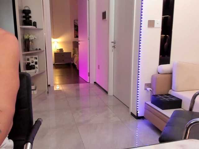 EmmyKrist live cam on BongaCams