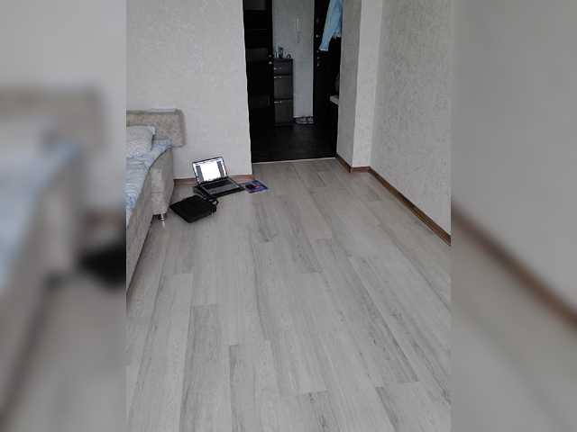 Alex80-201 live cam preview