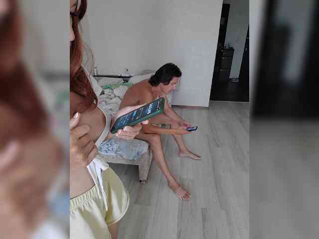 Alex80-201 Sex Cam Show