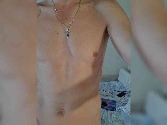 Alex80-201 Sex Cam Show