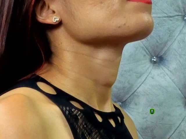 alexastarck live cam on BongaCams