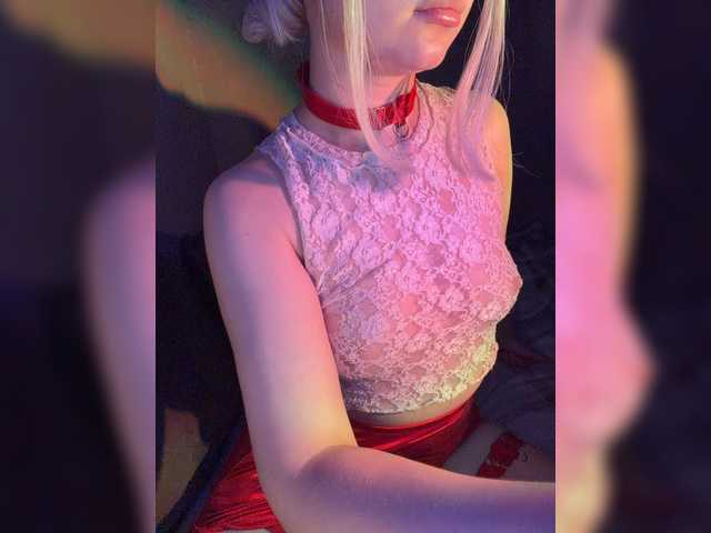 Marissa-u live cam on BongaCams
