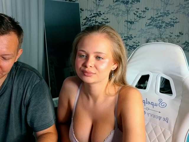 LoveAndSex24 live cam on BongaCams
