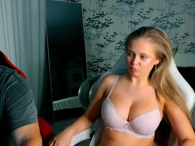 LoveAndSex24 live cam on BongaCams