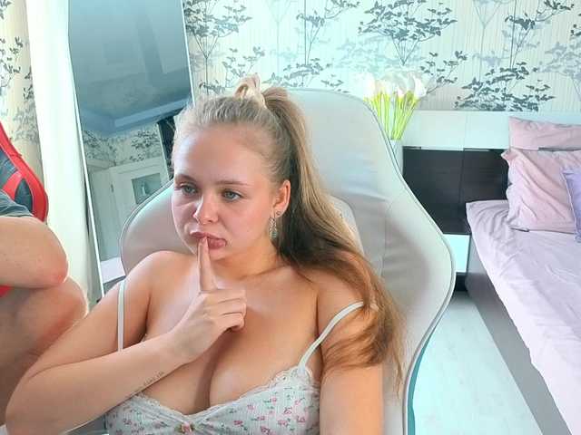 loveandsex24 live show
