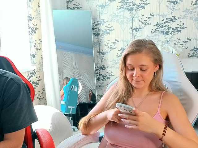 loveandsex24 live show