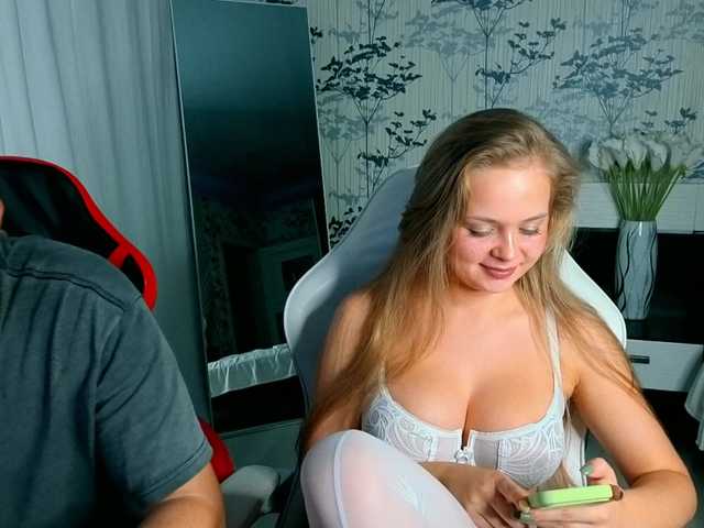 Cornflakes live webcam show