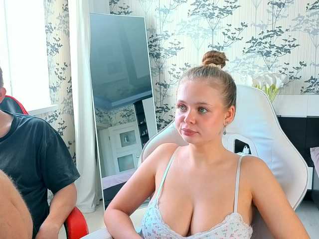 loveandsex24 live show