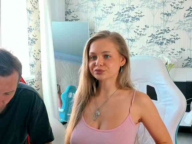 LoveAndSex24 Live Webcam on BongaCams