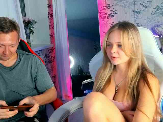 LoveAndSex24 Live Webcam on BongaCams