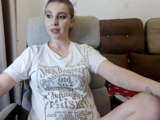 LeylaAyden 預覽