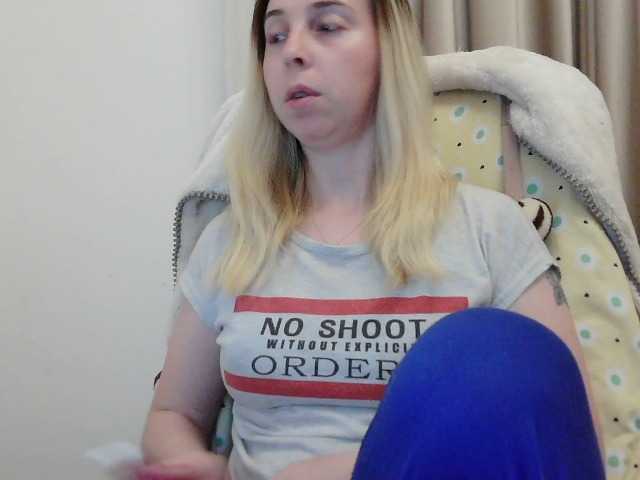 alissonone live cam on BongaCams