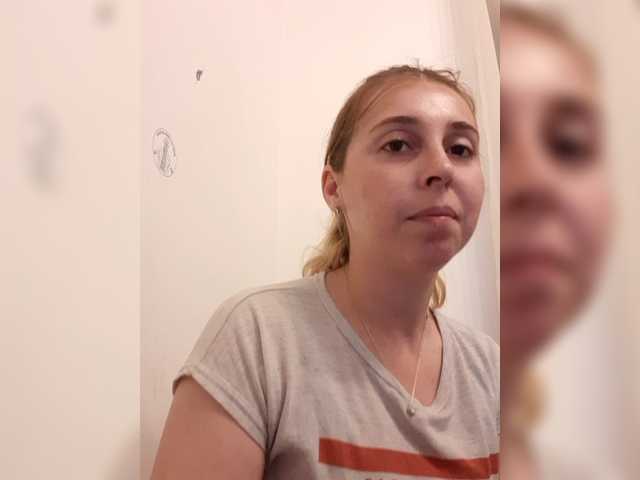 alissonone live cam on BongaCams