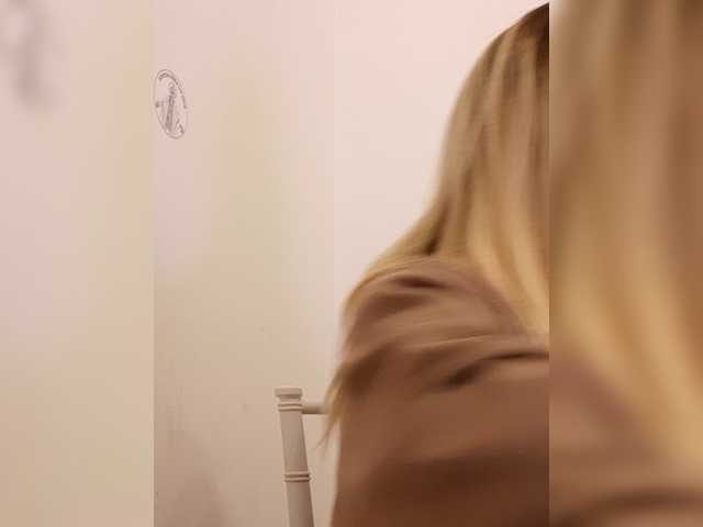 alissonone live cam on BongaCams