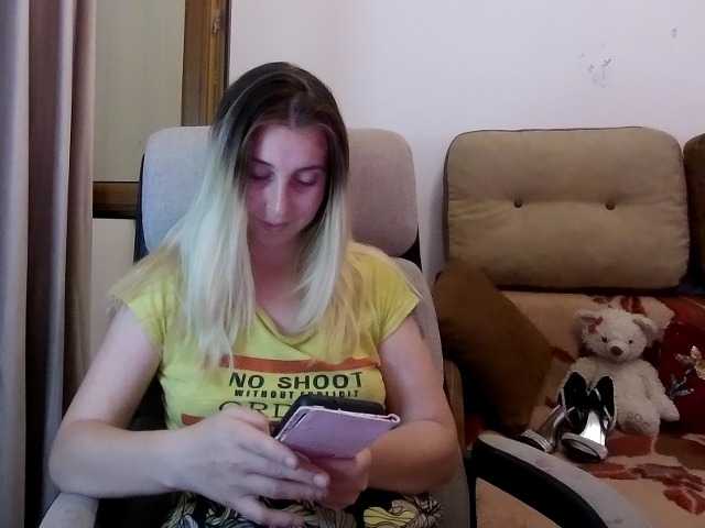alissonone live cam on BongaCams