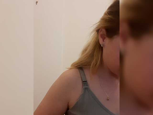 alissonone live cam on BongaCams