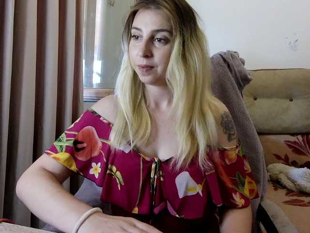 alissonone live cam on BongaCams